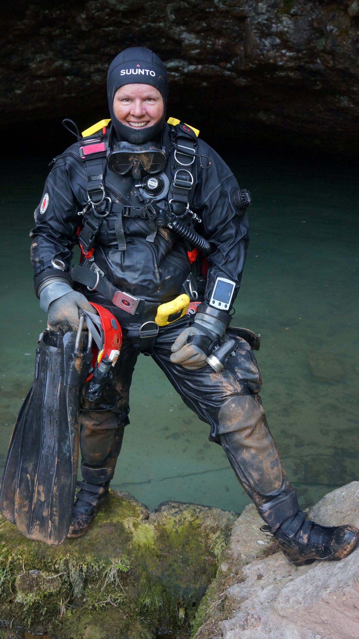 Canadian cave diver inspires Calgary students to face fears, explore