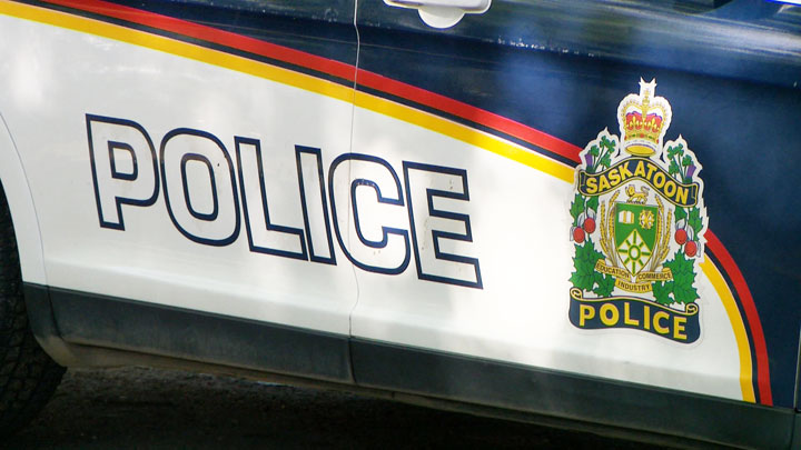 Saskatoon police arrest suspect after car chase