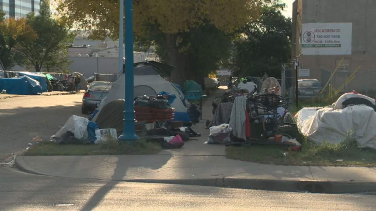 A homeless camp along 105A Avenue between 96 and 97 Street, near the Bissell Centre in central Edmonton on Thursday, September 19, 2019. 