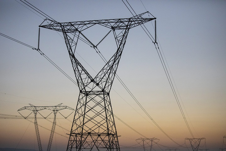 The Wataynikaneyap Power Transmission Project aims to connect 17
remote communities currently relying on diesel power to Ontario's electricity grid.