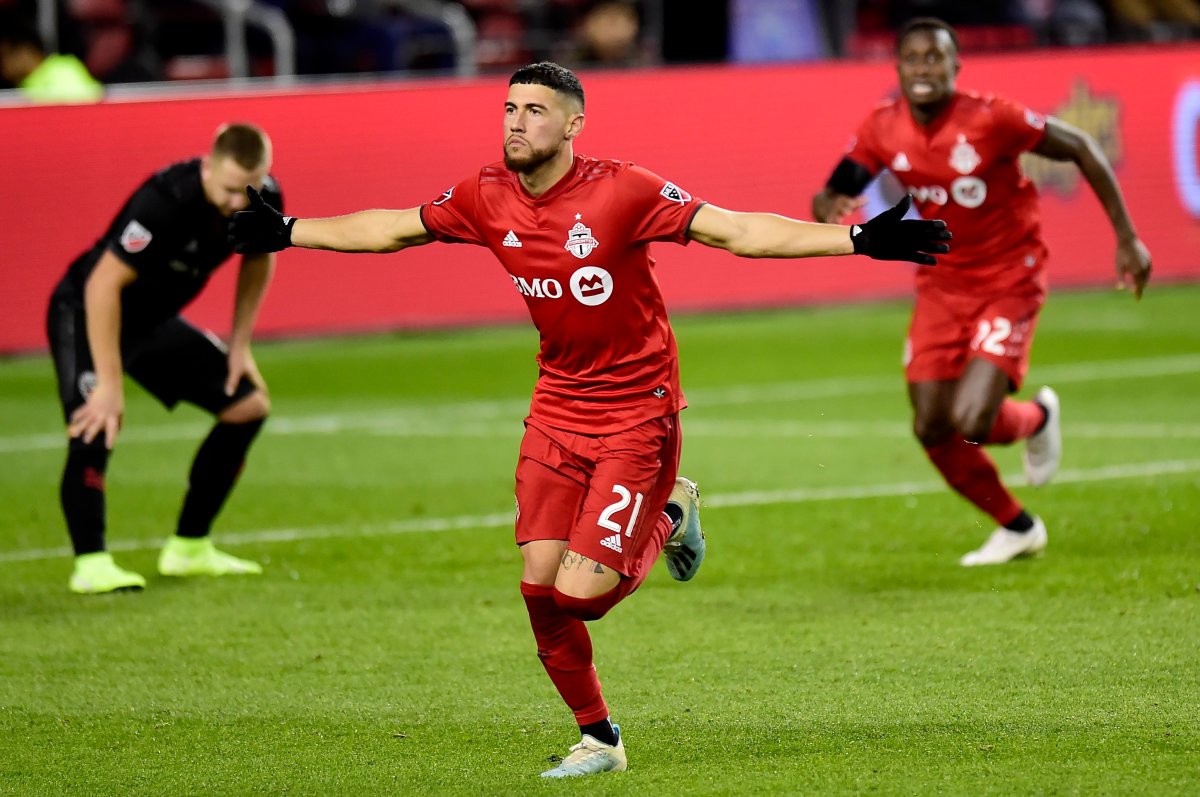 Toronto Fc Triumphs Over D.c. United In Mls Playoffs After Scoring Four 