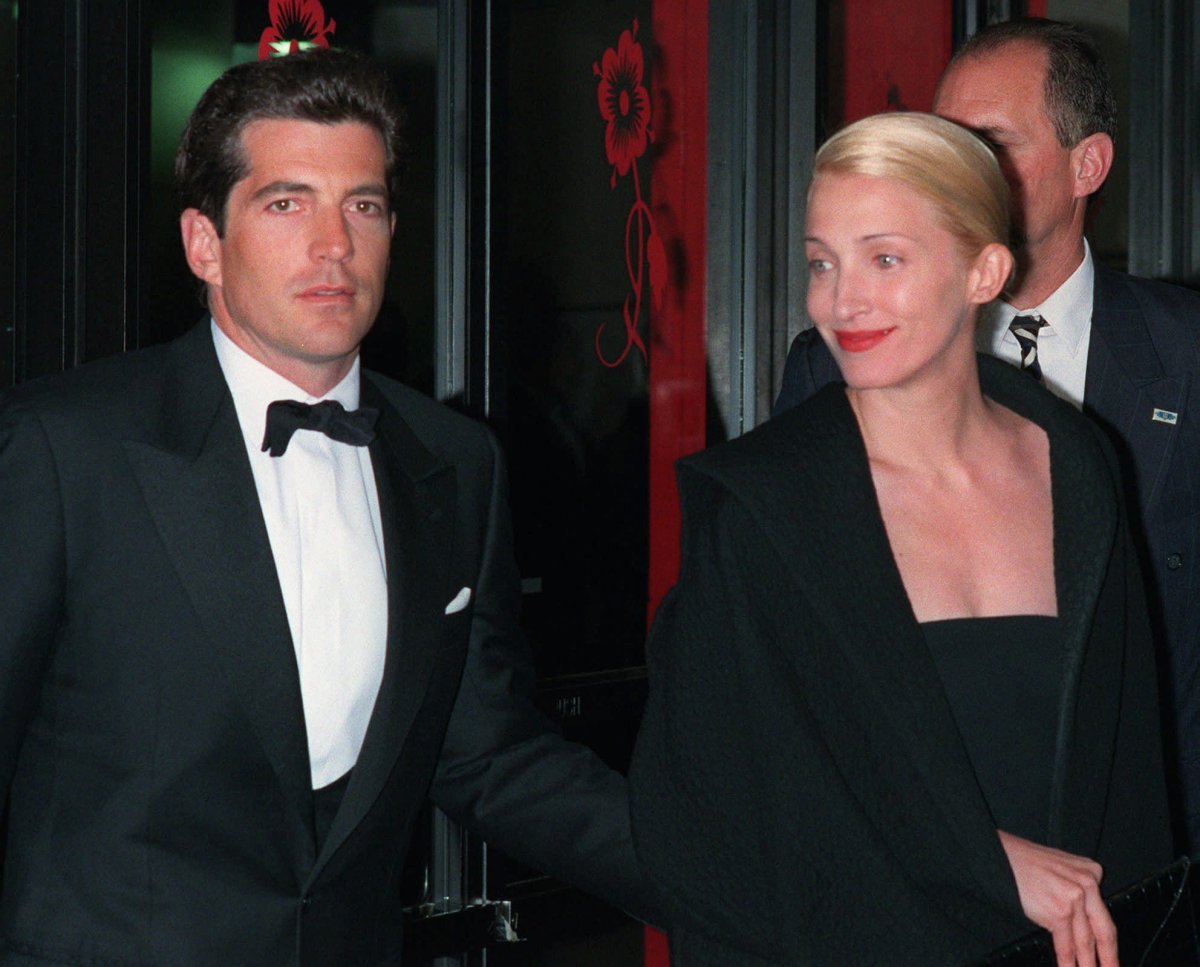 John F. Kennedy Jr. and his wife, Carolyn Bessette Kennedy, arrive at the Minskoff Theatre on Monday, April 6, 1998.