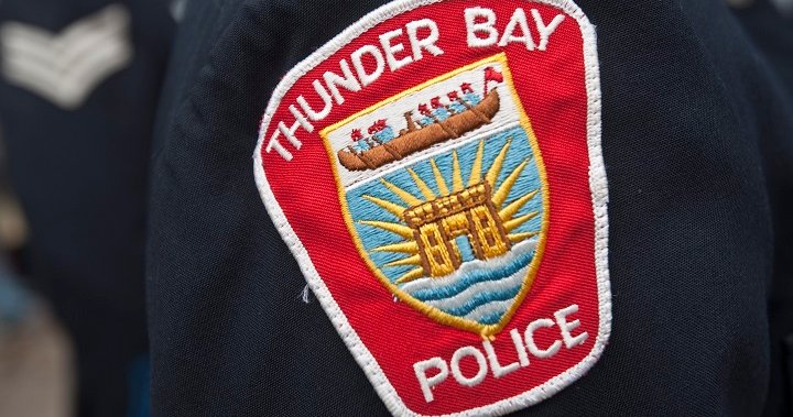 Полицейските лидери в Тъндър Бей признават че доверието в местната