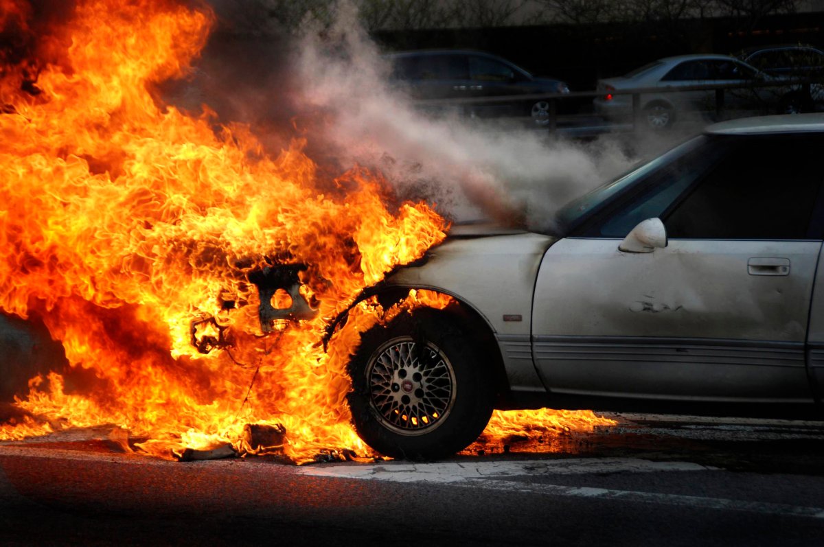 Three cars catch fire in Manitoba every day.