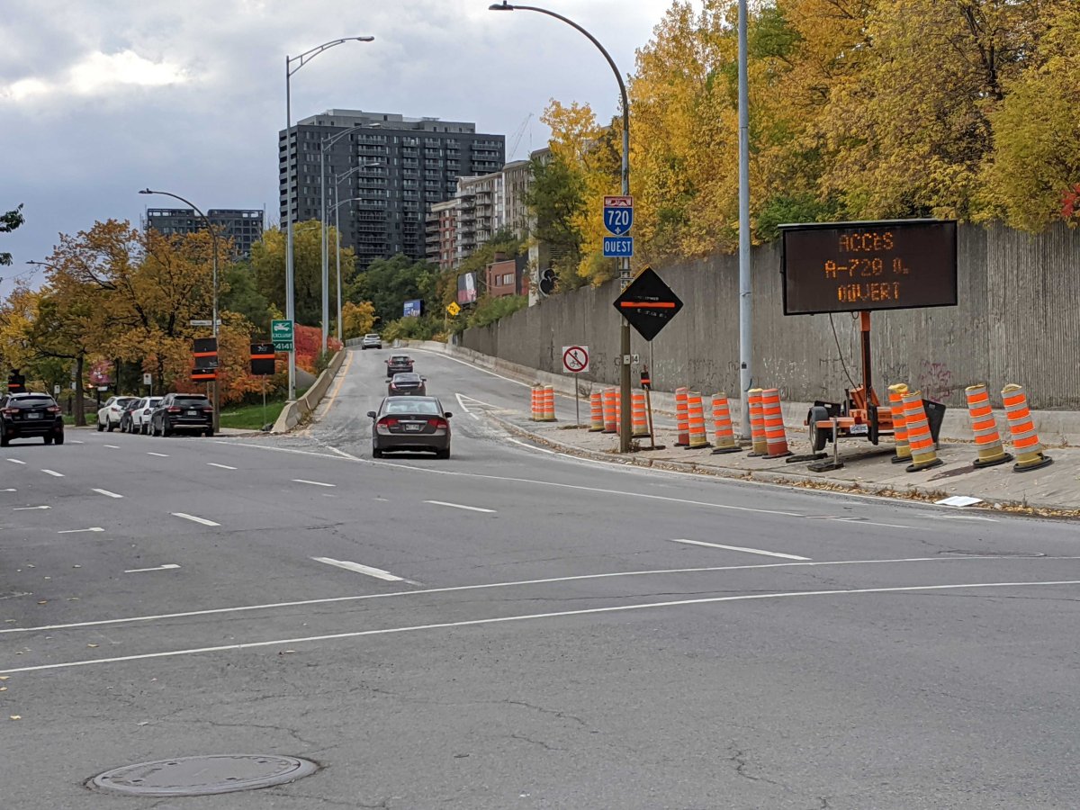 The Lucien-l'Allier entrance to Highway 720 West is back open.