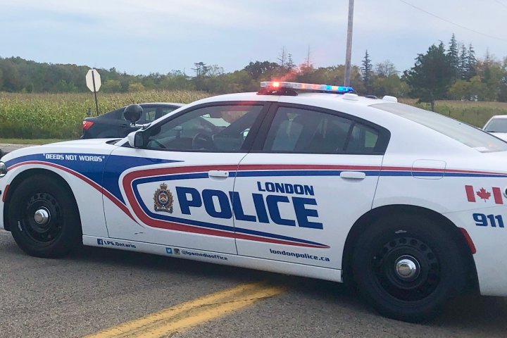 2 women injured in London, Ont. hit and run: police