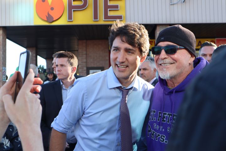 Liberal Leader Justin Trudeau Makes 2nd Barrie Campaign Stop Days ...