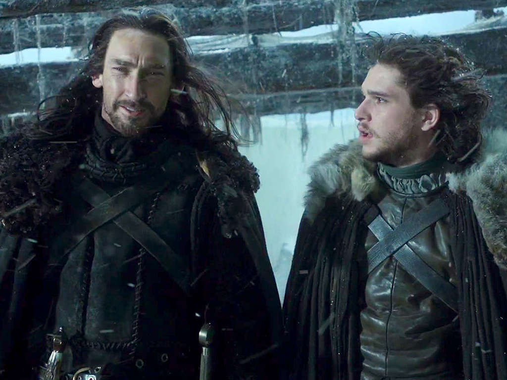 (L-R) Joseph Mawle as Benjen Stark and Kit Harrington as Jon Snow in HBO’s ‘Game of Thrones.’