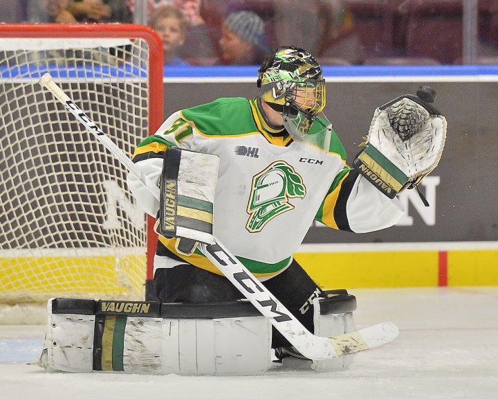 London Knights complete goalie swap with Sarnia - London | Globalnews.ca