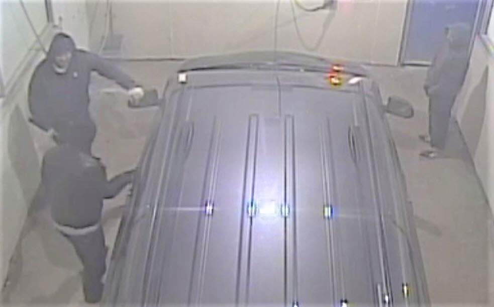 Wellington County OPP say they are releasing surveillance photos of two break-ins in Erin that happened 20 minutes apart.