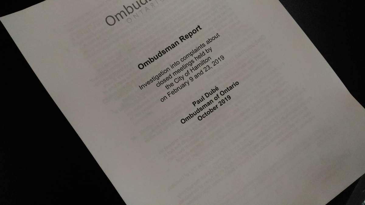 Ontario's ombudsman says the City of Hamilton was in the wrong when holding a closed-door February meeting in Niagara. 