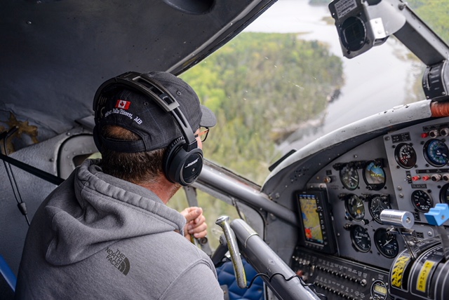 Pilot in Little Grand Rapids plane crash described as ‘very experienced’ - image