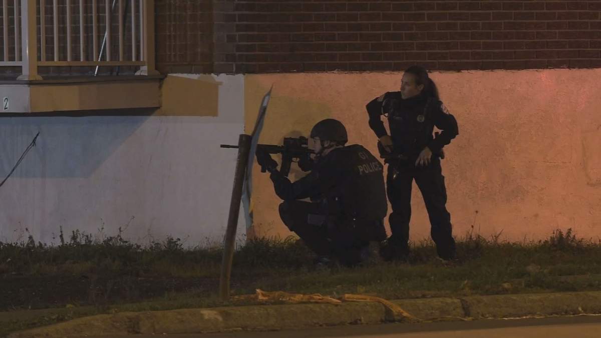 Montreal police respond to reports of shots fired in Saint-Michel.