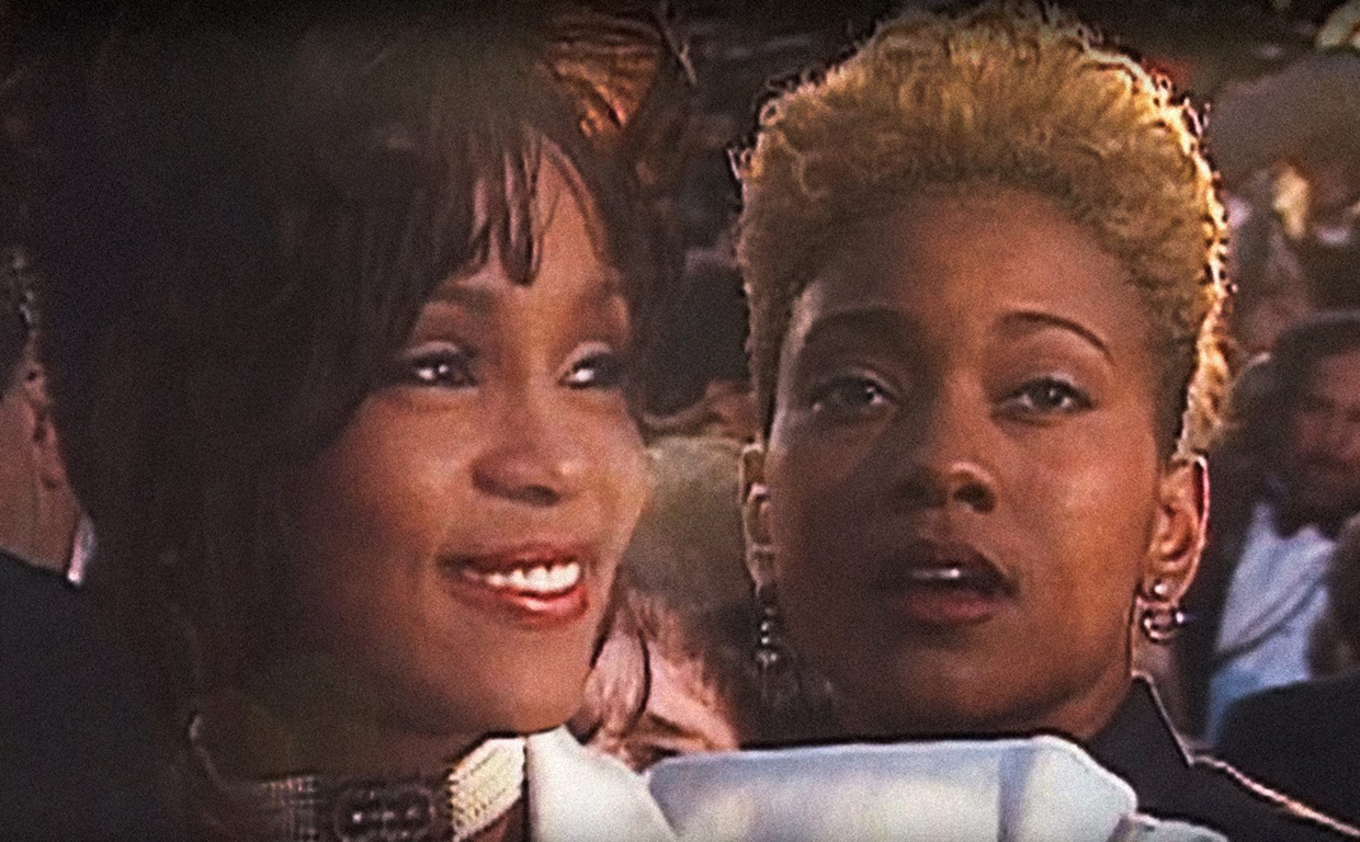 Whitney Houston’s Longtime Friend Robyn Crawford Claims They Had Sexual ...