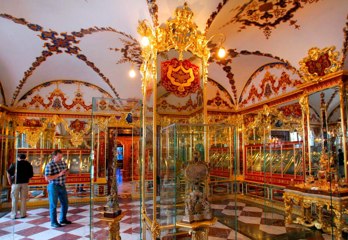 Journalists visit the jewel hall of the historical Green Vault at Dresden Castle, Dresden, Germany, Aug. 31, 2006.