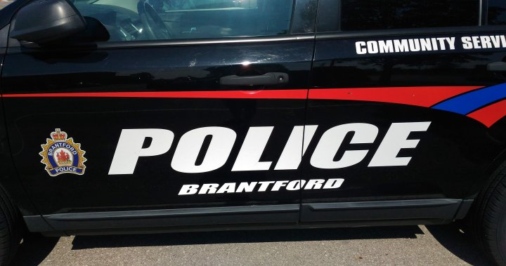 Двама мъже са откарани по спешност в болница след стрелба в Брантфорд, Онтарио. начало