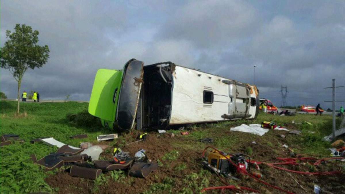 Multiple people were injured when a bus travelling from Paris to London overturned on Sunday (November 3) in Amiens, France.