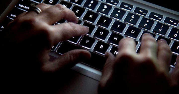 Guelph, Ont. police investigating online threats