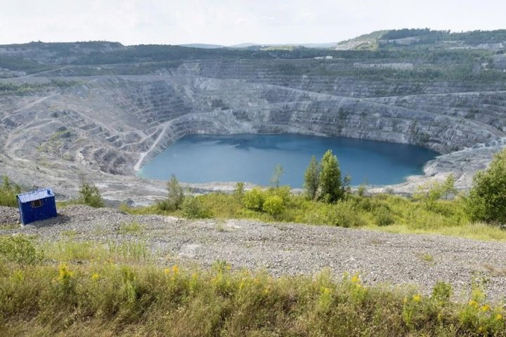 Asbestos, Quebec town once home to Canada’s largest asbestos mine, getting a new name