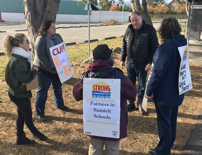 Saanich support workers on the picket line. 