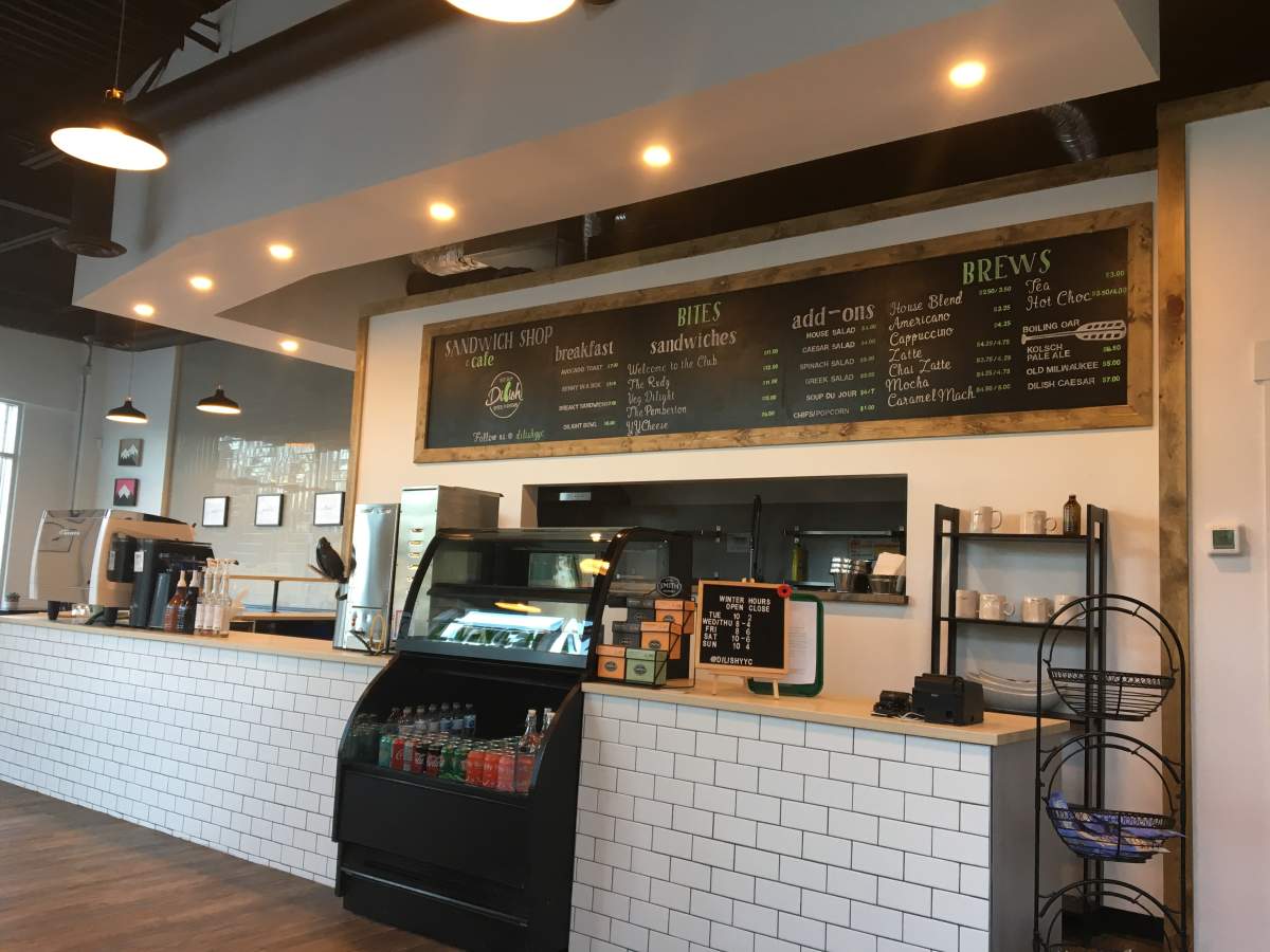 Calgary cafe forced to close after owner says contractor didn’t finish job