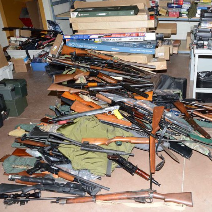 Ottawa police say they discovered a cache of over 450 guns in a home in Heron Gate in August.