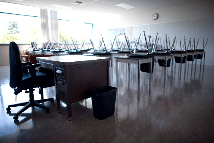 Ontario public high school teachers vote in favour of binding arbitration, avoids strike - Vimarsana News