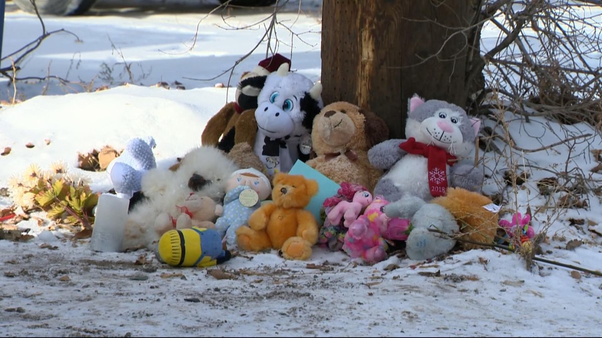 Vigil held for infant found dead in Saskatoon recycling bin