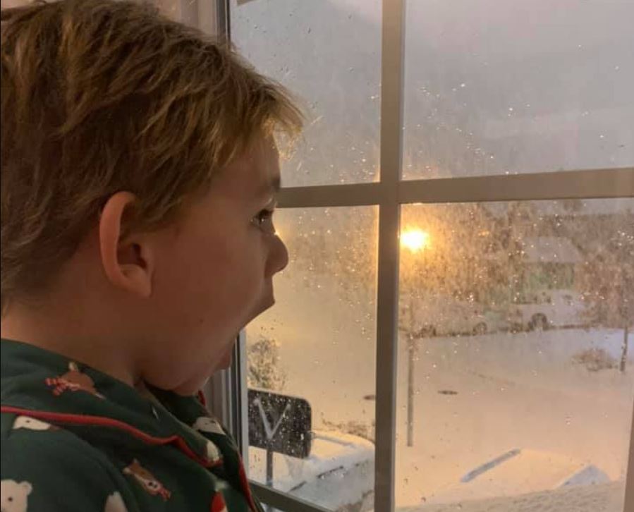 Nicolas DaPonte reacting to a blanket of snow is one of numerous pictures shared with Global News Radio 980 CFPL to mark the first big snowfall of the season.