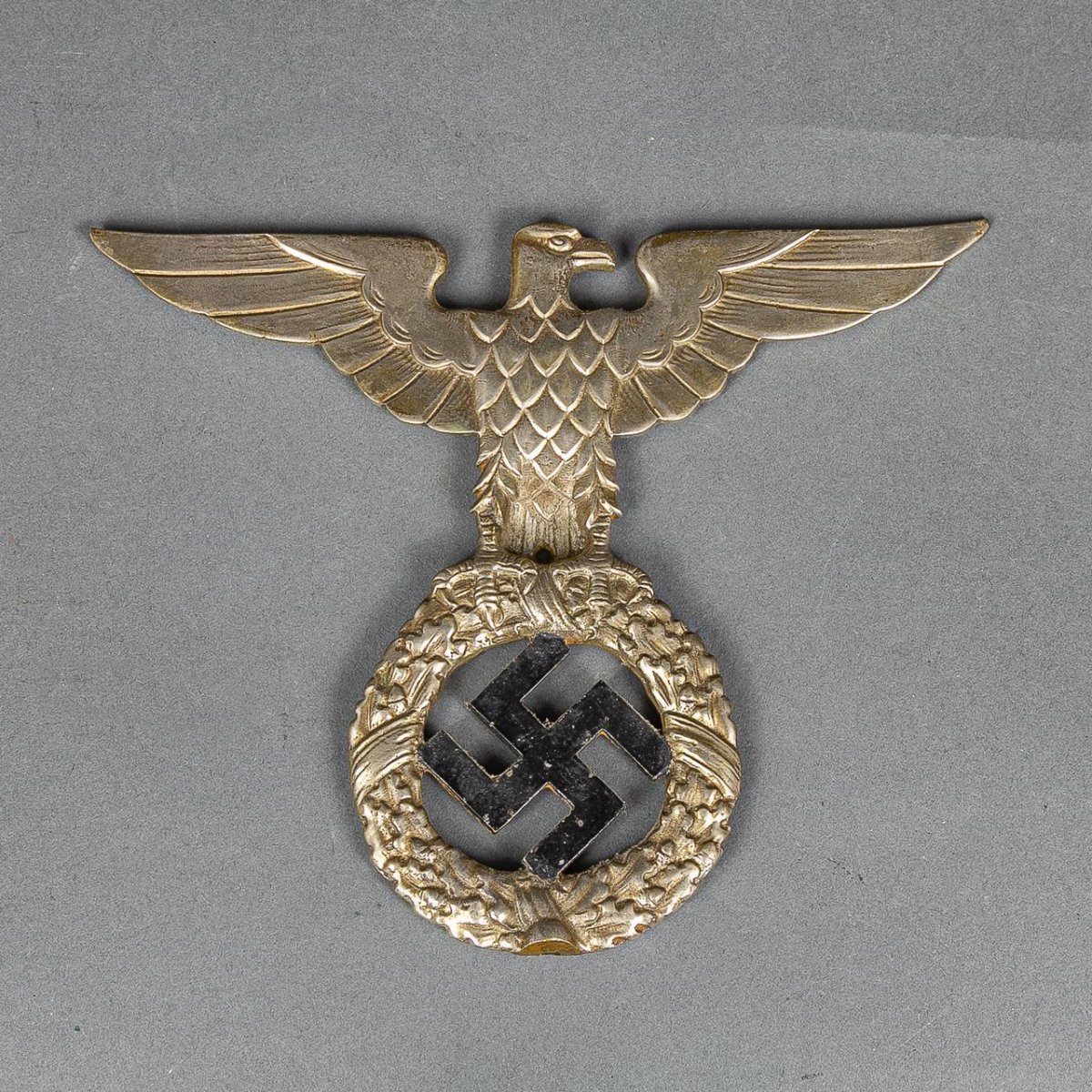 ‘Dripping in blood’: Nazi memorabilia pulled from Richmond auction ...