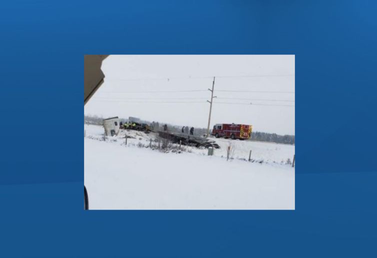 One dead following 3vehicle collision near Drayton Valley Globalnews.ca