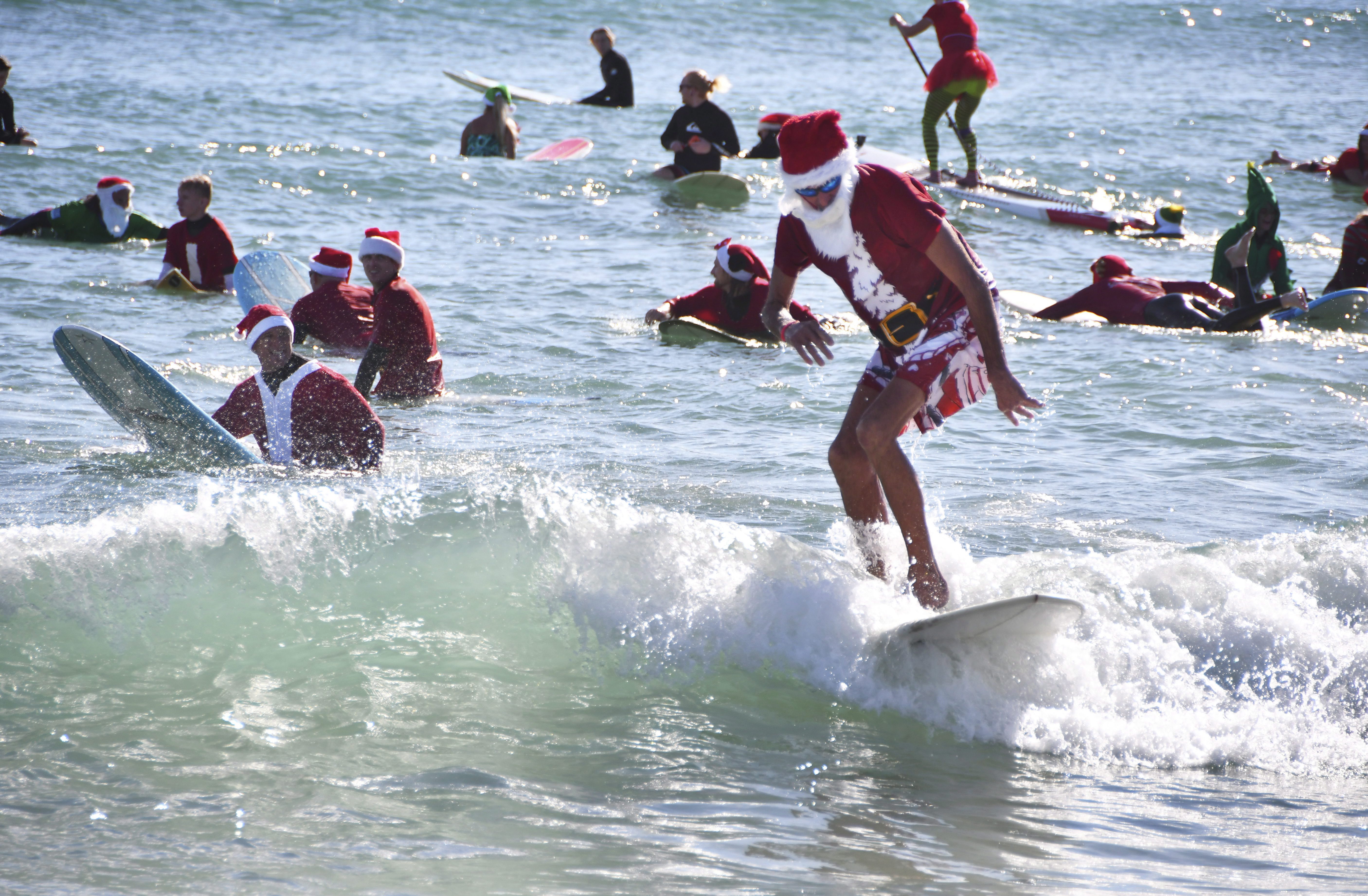 Santa surfing clearance