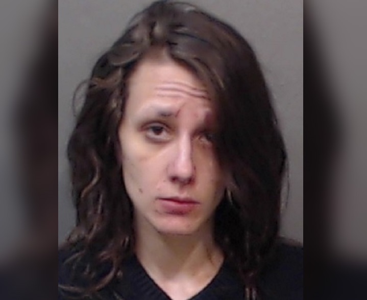 Alexis Kasey Nicole Neill is wanted province-wide on charges of kidnapping and robbery. 