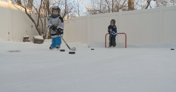 Backyard rinks a flood of activity for builders, skaters ...