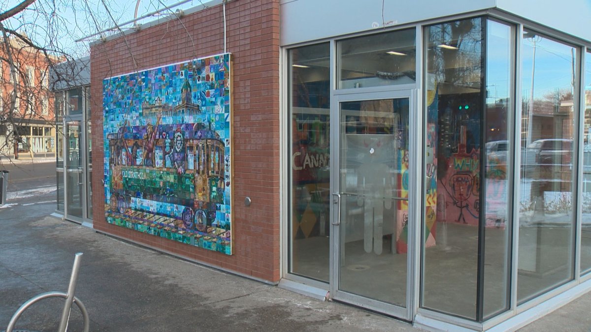 Public washroom on Whyte Avenue to be staffed by attendant Edmonton