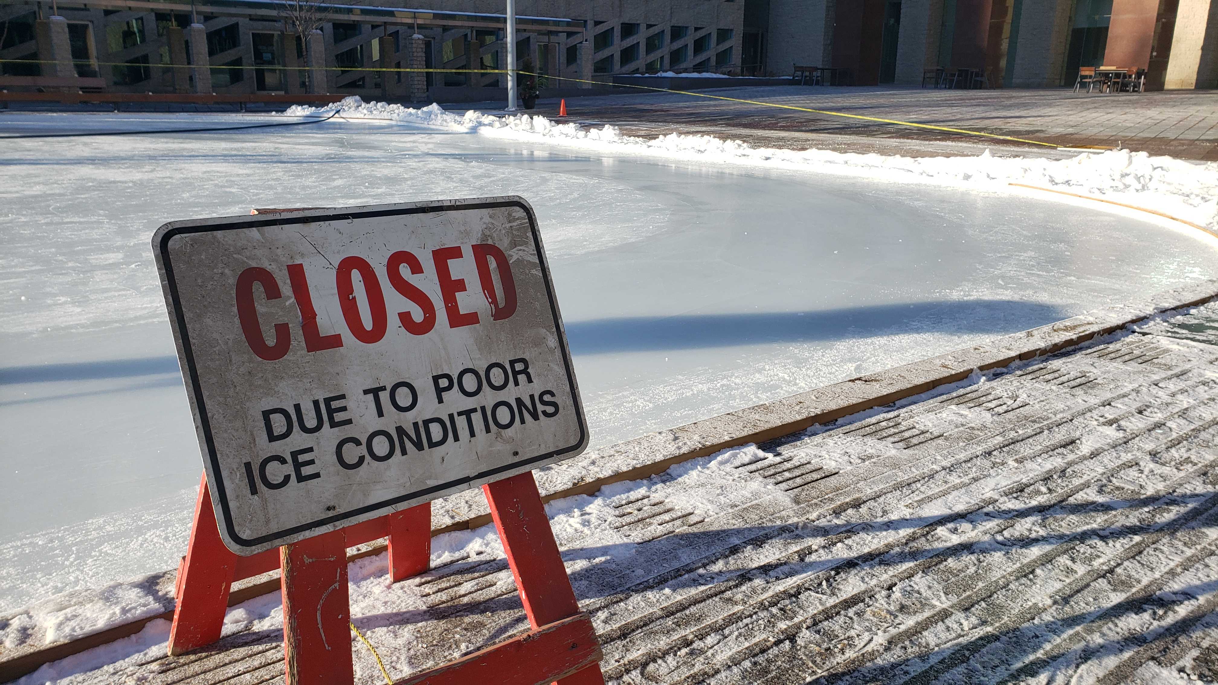 Edmonton s outdoor skating rink at city hall closes 3 days after