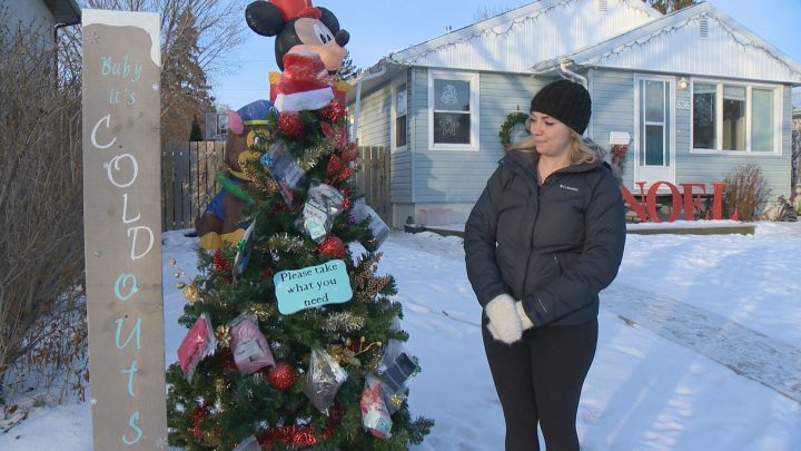 Alyssa Kirk says she plans to keep the giving tree up for as long as the cold weather lasts in Saskatchewan