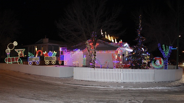 Best and brightest: Where to find Regina’s top Christmas light displays ...