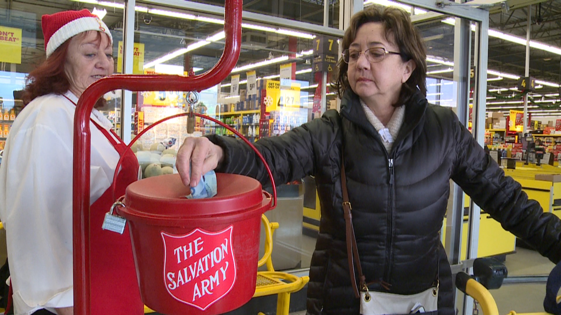 Salvation Army Christmas Kettle Campaign kicks off in the Okanagan -  Okanagan