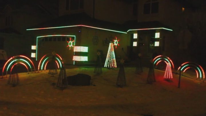 Regina man rebuilds elaborate Christmas light display run over by truck
