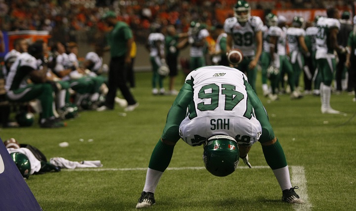 Canadian long snapper Jorgen Hus signed a one-year extension with the Saskatchewan Roughriders on Tuesday.