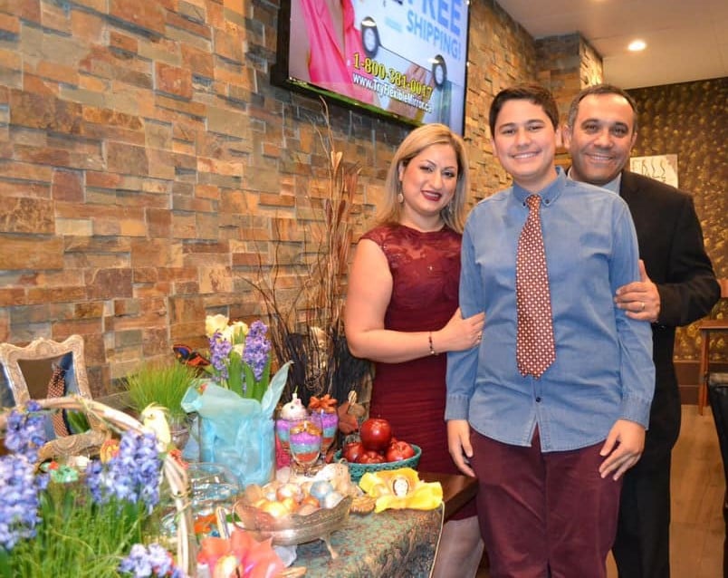 Ardalan Ebnoddin Hamidi, his wife Niloufar Khamsi Razzaghi and their son Kamyar Ebnoddin Hamidi.