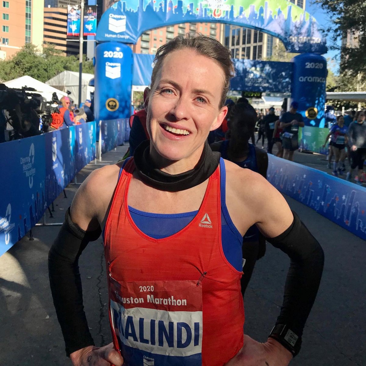 Elmore crushed the Canadian women's marathon record on Sunday, all but booking her spot on the team for the 2020 Tokyo Games.