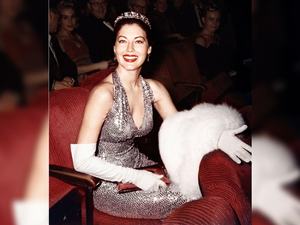 Ava Gardner attending the Academy Awards in 1960.