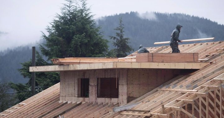 Премиерът, министърът на жилищното строителство ще направи съобщение за ново строителство в Северен Ванкувър