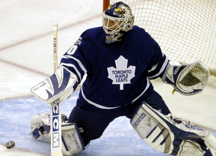 Toronto Maple Leafs goalie Ed Belfour makes a save during first period NHL action against the Phoenix Coyotes in Toronto, January 14, 2006.