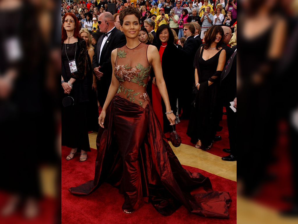 Halle Berry takes home the Best Actress Oscar for ‘Monster’s Ball’ at the 2001 Academy Awards.