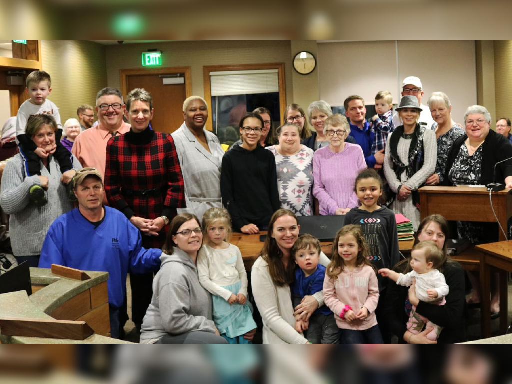 Iowa native Linda Herring was honoured for fostering more than 600 children since the 1970s.