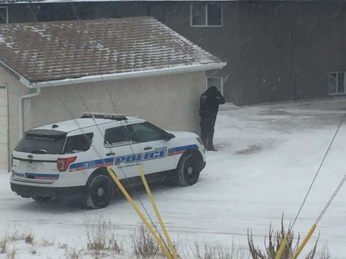 A viewer who lives in the east end submitted a photo of Regina police investigating shots being fired on the 300 block of College Avenue East.