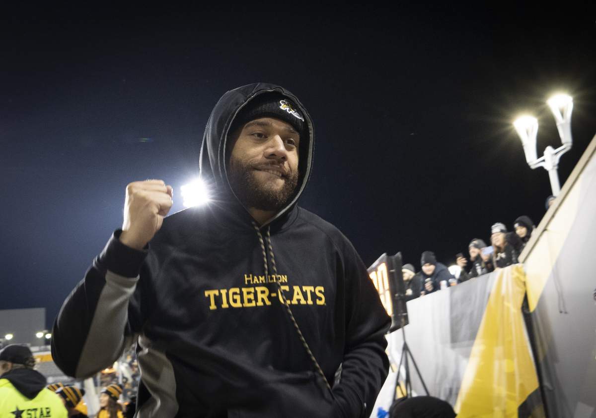 Hamilton Tiger-Cats quarterback Jeremiah Masoli (8) pumps his fist following CFL football action against the Toronto Argonauts, in Hamilton, Ont., on November 2, 2019.
